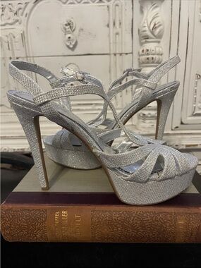 Gianni Bini Silver Glitter Platform Slingback Heels